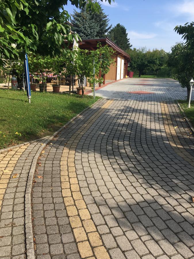 Villa Park Hévíz Buitenkant foto